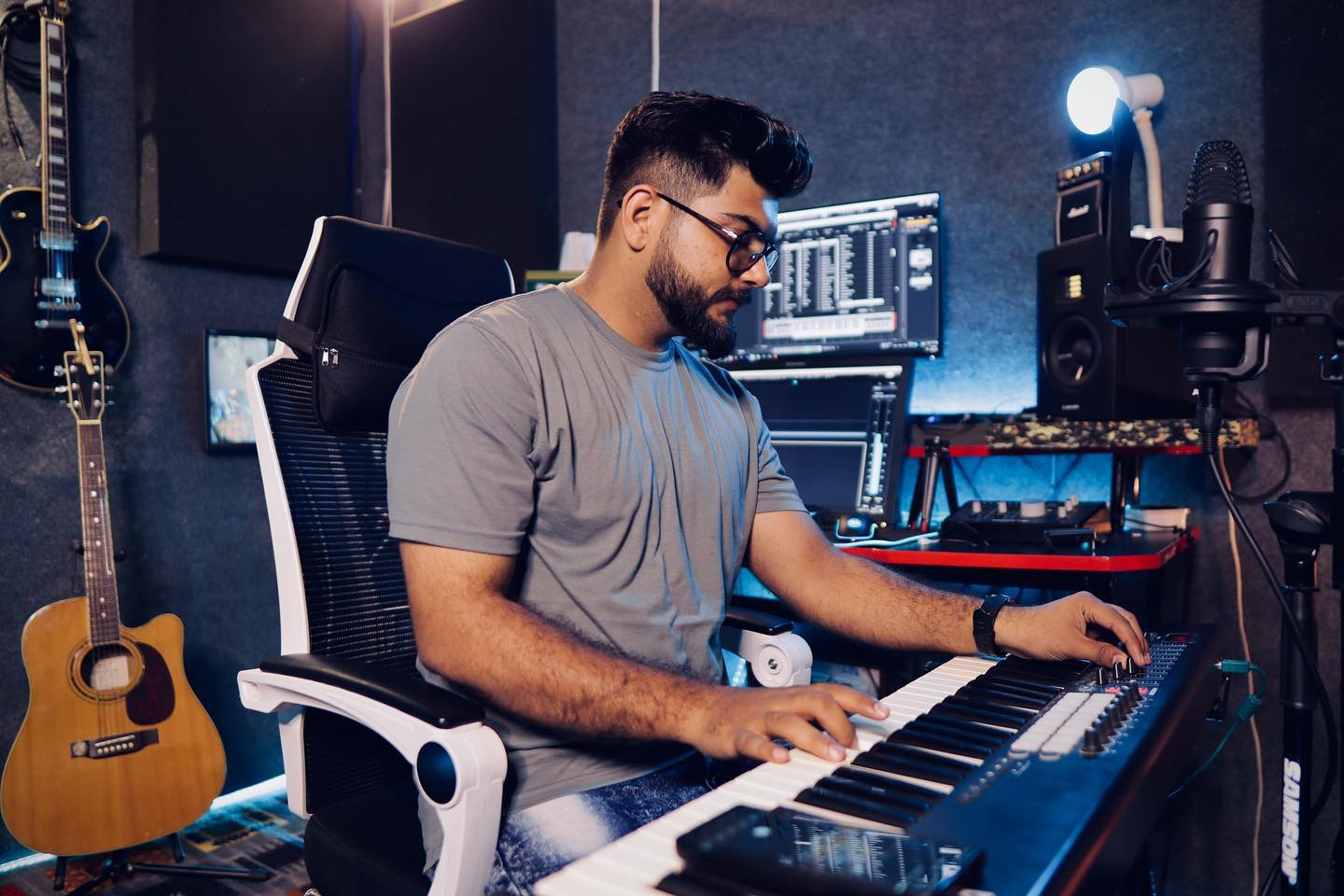 Hassan Shaikh Studio – Recording Studio  Audio Engineerin Music School